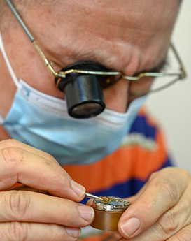 伊桑·威尔森-厦门欧米茄维修服务中心制表师